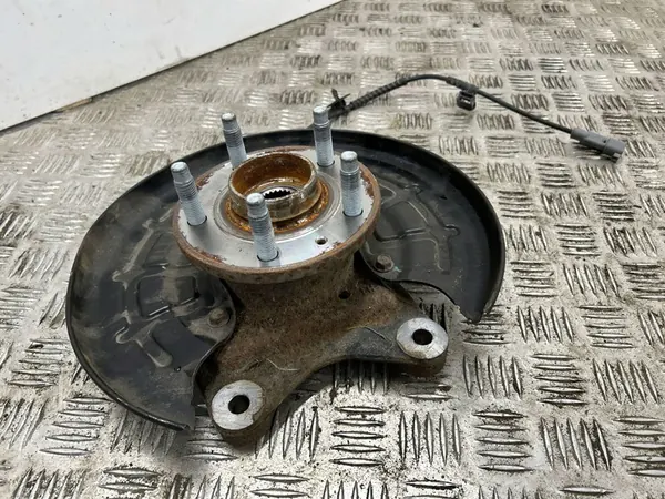 Mozzo ruota posteriore lato sinistro Buick Encore I 42453981 image 2