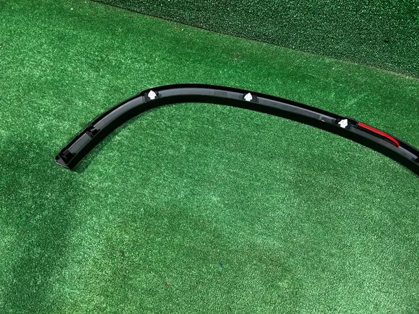 VW TIGUAN I 5N0 Vasemman Takakyljen Verhoilu 5N0854819C image 10