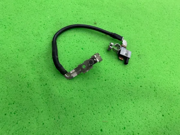 Terminal Negativo VW Audi 5QA915181D image 2