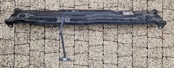 Supporto Superiore Anteriore Mercedes C W204 A2046200072 image 4