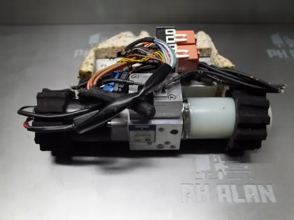 BMW 3 E93 Cabrio dak hydraulische pomp OEM 71287800 image 2