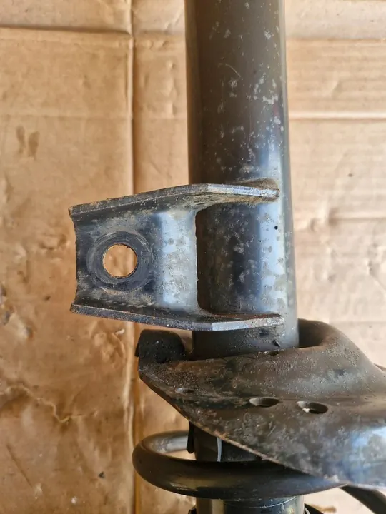 Ammortizzatore anteriore Seat Leon (5F) 5Q0413023Fp image 5