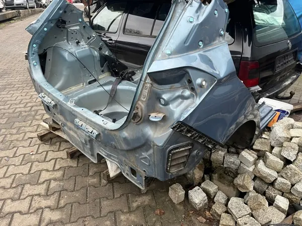 Taka lokasuoja OEM PAS TYLNY HYUNDAI I20 II image 6