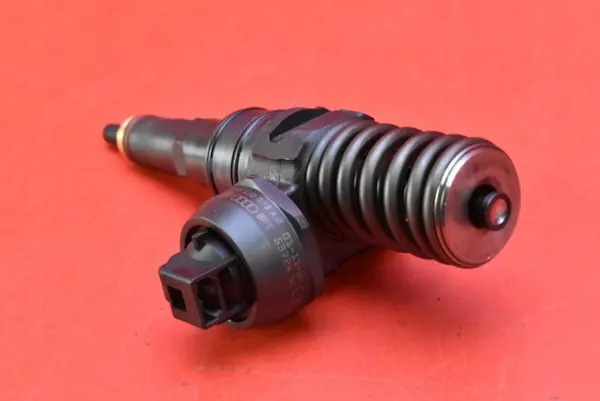 Insprutningspump OEM 038130073AQ för VW Golf 4 1.9 TDI image 5