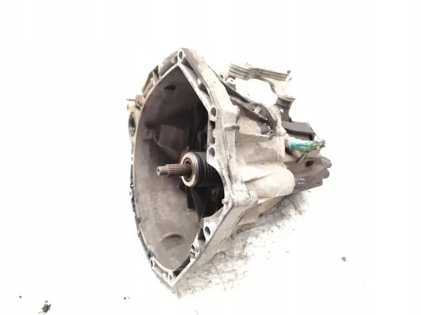 Nissan Qashqai 1.5 dCi Manuaalivaihteisto image 9