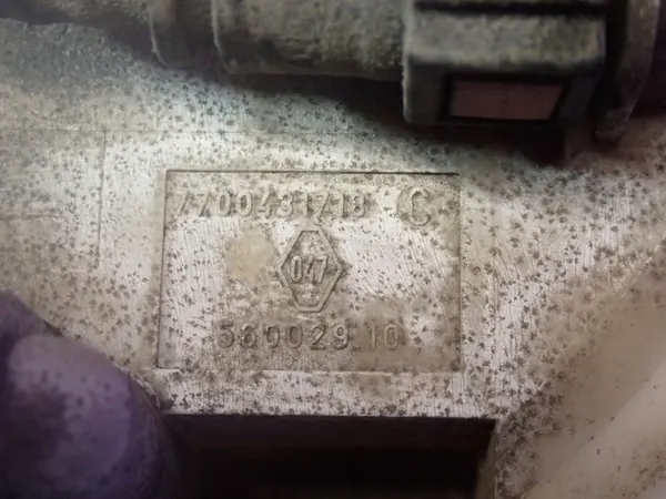 RENAULT MEGANE I 99-03 Brandstofpomp 7700431718 7700431410C image 8