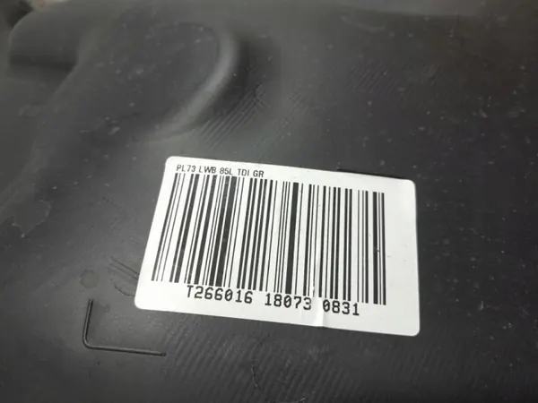 Audi Q7 II Kraftstofftank OEM 4M0201021EC - Gebraucht image 6