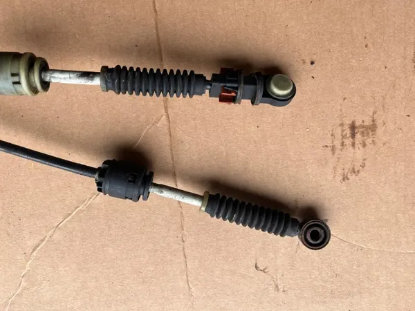 Cables de cambio OEM 8653913 para Volvo 2.0D image 3