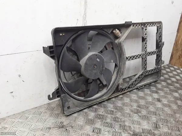 Kylarfläkt Ford Transit OEM 1C158C607AF - Begagnad image 3