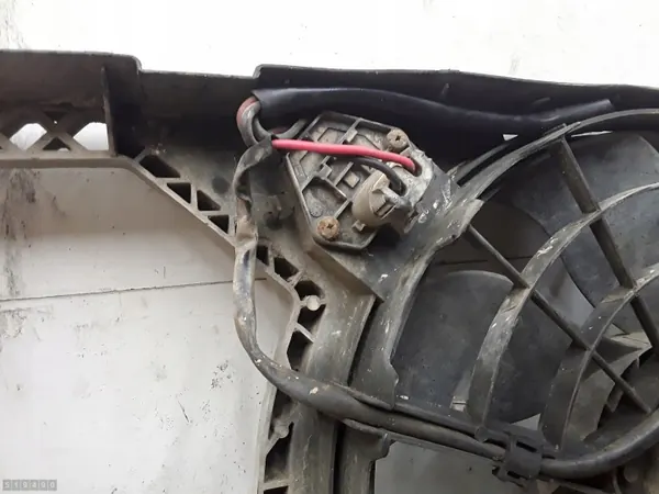 Kylarfläkt Ford Transit OEM 1C158C607AF - Begagnad image 5