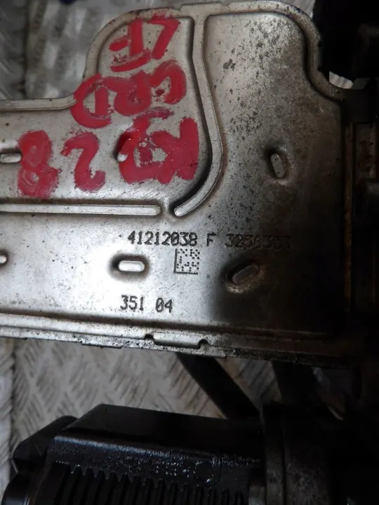 Jeep Cherokee KJ 2.8 CRD EGR-klepkoeler OEM 41212038 image 3