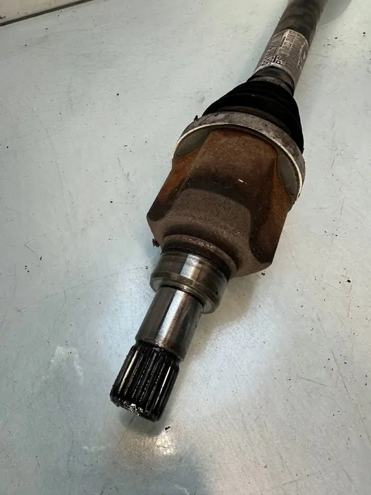 Peugeot OE 9816028680 arbre de transmission image 2