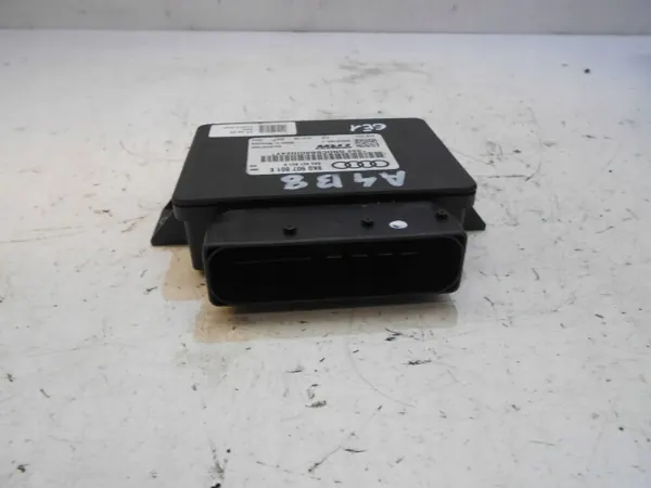 Audi A4 B8 Käsijarru Ohjain OEM 8K0907801E image 4