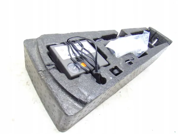 SEAT Leon III styrox-korjaussarja OEM 5F0012109A image 3