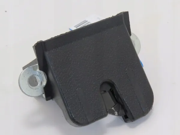 OEM 360169778 Tailgate Lock for VW Golf 5 image 2