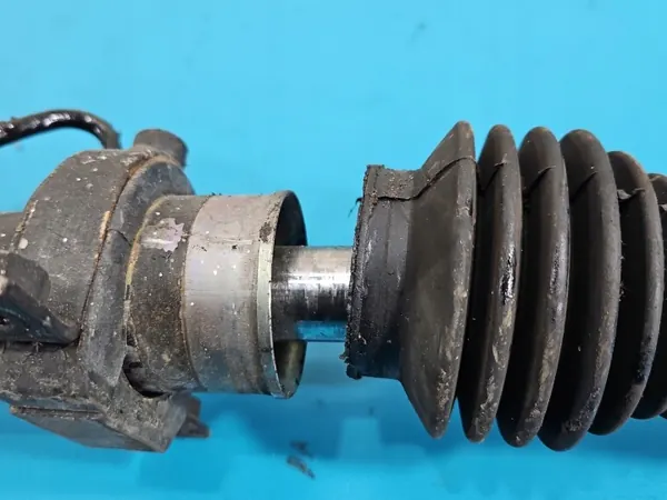 Ohjausvaihde hammastanko OEM 6Q1423055G VW Polo IV image 4