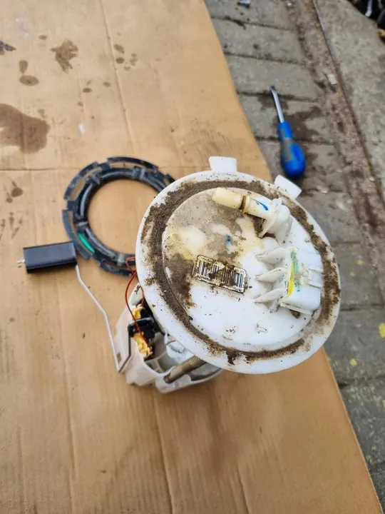 Bomba de Combustível Nissan Qashqai II J11 image 5