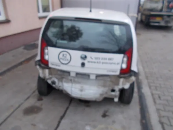 CITIGO KURBELAXELSKYDD 04C103173H + POSITIONSSENSOR image 5