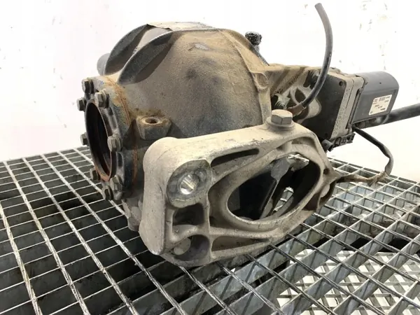 OEM 8090473 Achterdifferentieel voor BMW F22 3.0L image 3