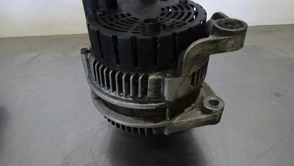 Generaattori BMW E34:lle image 6