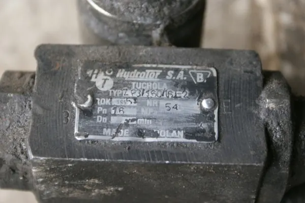 Válvula de Rebose Hydrotor ZP3.160.16E2 - Usada image 5