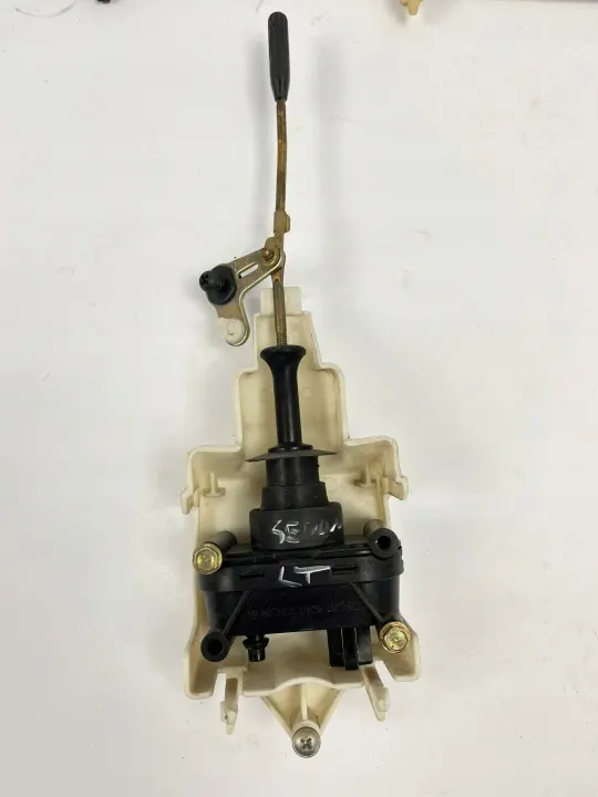 OEM SIŁOWNIK/SDV03330 Vänster Bakdörrslåsaktuator image 6
