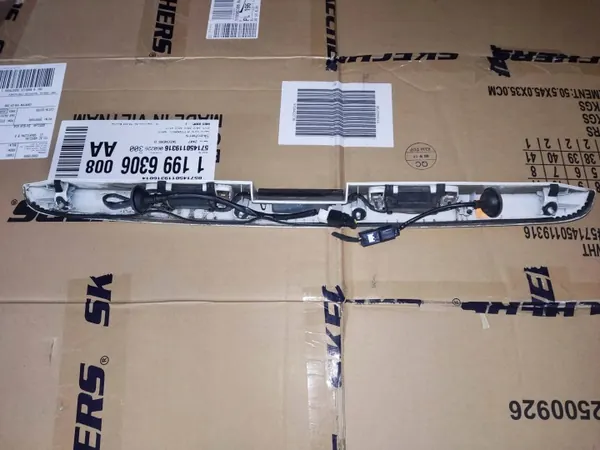 OEM BLENDA LISTWA KLAMKA KLAPY TYL Kia Ceed 2009-2012 image 3