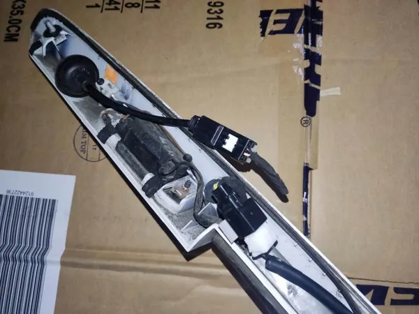 OEM BLENDA LISTWA KLAMKA KLAPY TYL Kia Ceed 2009-2012 image 4