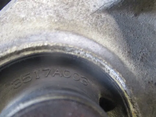 Hintere rechte Halterung 3517A003 4X4 Mitsubishi ASX image 4