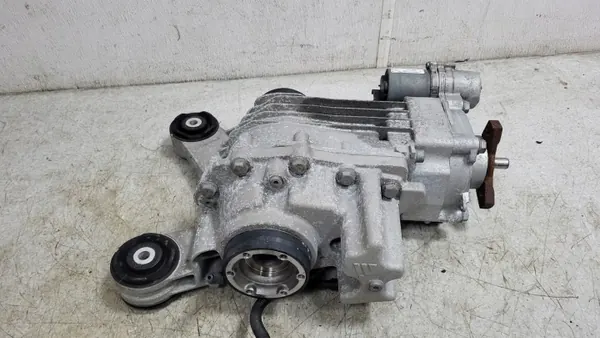 Essieu arrière Haldex OEM 0BR525010S pour Audi Q2 81A image 4