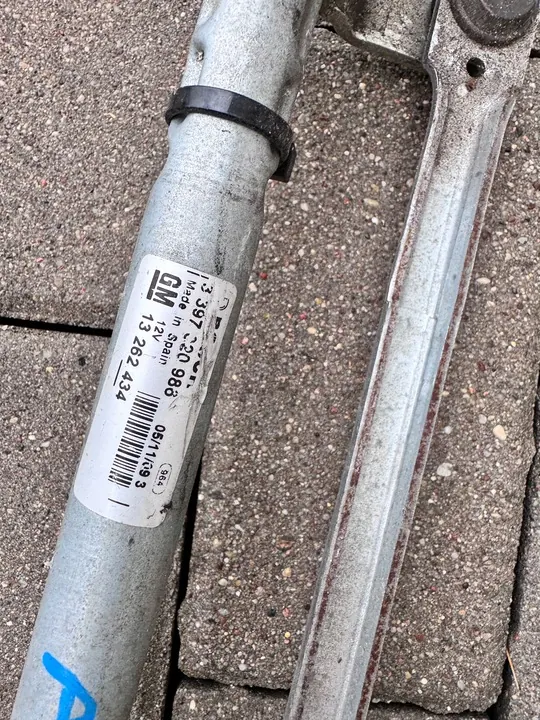 Opel Astra IV Pyyhkijämekanismi image 3