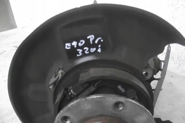 OEM ZWROTNICA PIASTA ZACISK AMORTYZATOR WAHACZ PRAWY TYŁ BMW E90 image 3