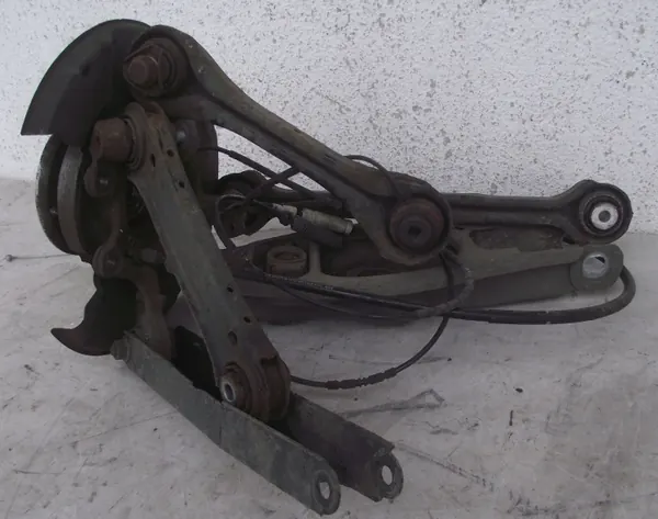OEM ZWROTNICA PIASTA ZACISK AMORTYZATOR WAHACZ PRAWY TYŁ BMW E90 image 4