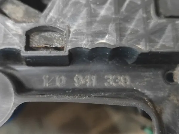 Support de phare gauche Skoda Octavia 1Z0941339 image 3