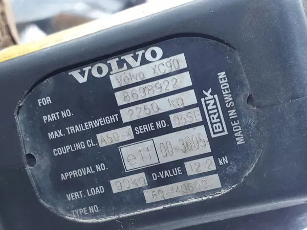 Gancho de reboque Volvo XC90 2003-2015 OEM 8698921 image 4