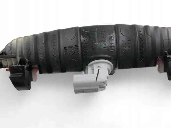 Lámpara de Stop Toyota OEM 8157002111 para Corolla E12 image 3