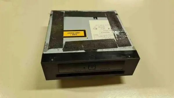 Subaru CD-byttare OEM 86271AG010 för Legacy V image 3