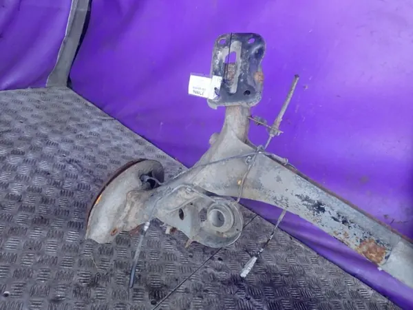 Viga do eixo traseiro OEM Zawada-370886- para Citroen C4 image 3