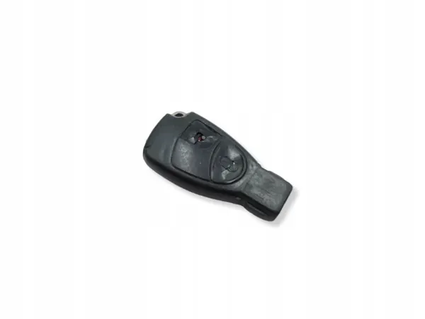 Llave Mercedes OEM UHP2326 - 2 Botones Usada image 4