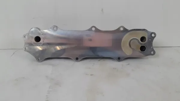 Arrefecedor de óleo Maserati OEM 303876 - Usado image 4