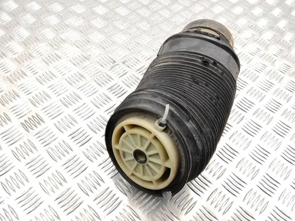 Mercedes-Benz E W212 Bakre Luftfjädring Väska image 3