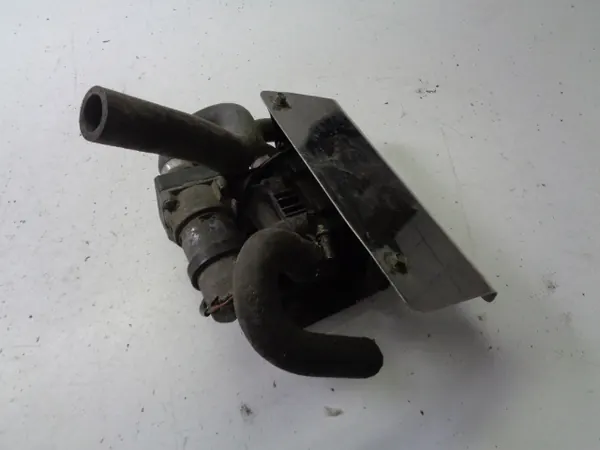 Vanne d'eau Bentley Arnage 6.7 Essence 1998- image 3