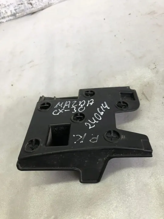 Mazda CX-30 ovenkynnys OEM DFR5B0002 - Käytetty image 3
