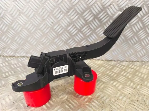 Gaspedaal OEM 00136810 voor Hyundai Kona 1.0 T-GDI Hybride image 7