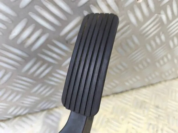 Gaspedaal OEM 00136810 voor Hyundai Kona 1.0 T-GDI Hybride image 8