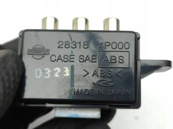 AUX-uttag Nissan 370Z 2013 OEM 283184P000 image 7