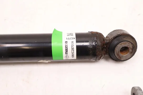 MAZDA CX-5 II 2.0 16V 17- Bakstötdämpare, KN1C28700A image 5