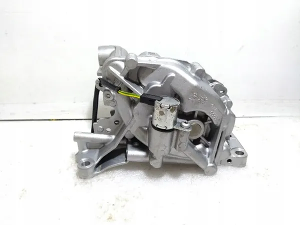 Olje pump Volvo OE 32298902 image 5