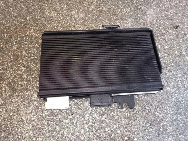 Amplificateur Citroen C6 OEM 9662695480 - Occasion image 2