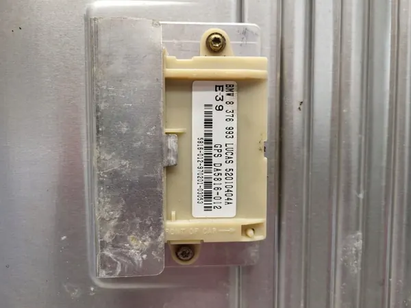 Motor de techo solar BMW OEM 8370811 para Serie 5 E39 image 4